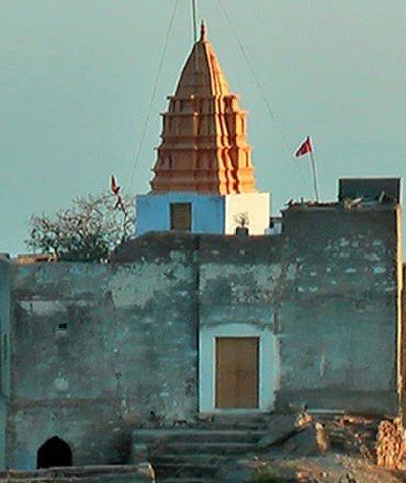 savitri temple.jpg